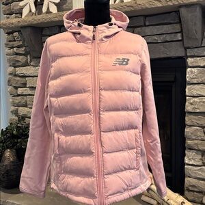 New Balance Hooded Fleece lined puffer coat, water/wind resistant,zip up,pockets